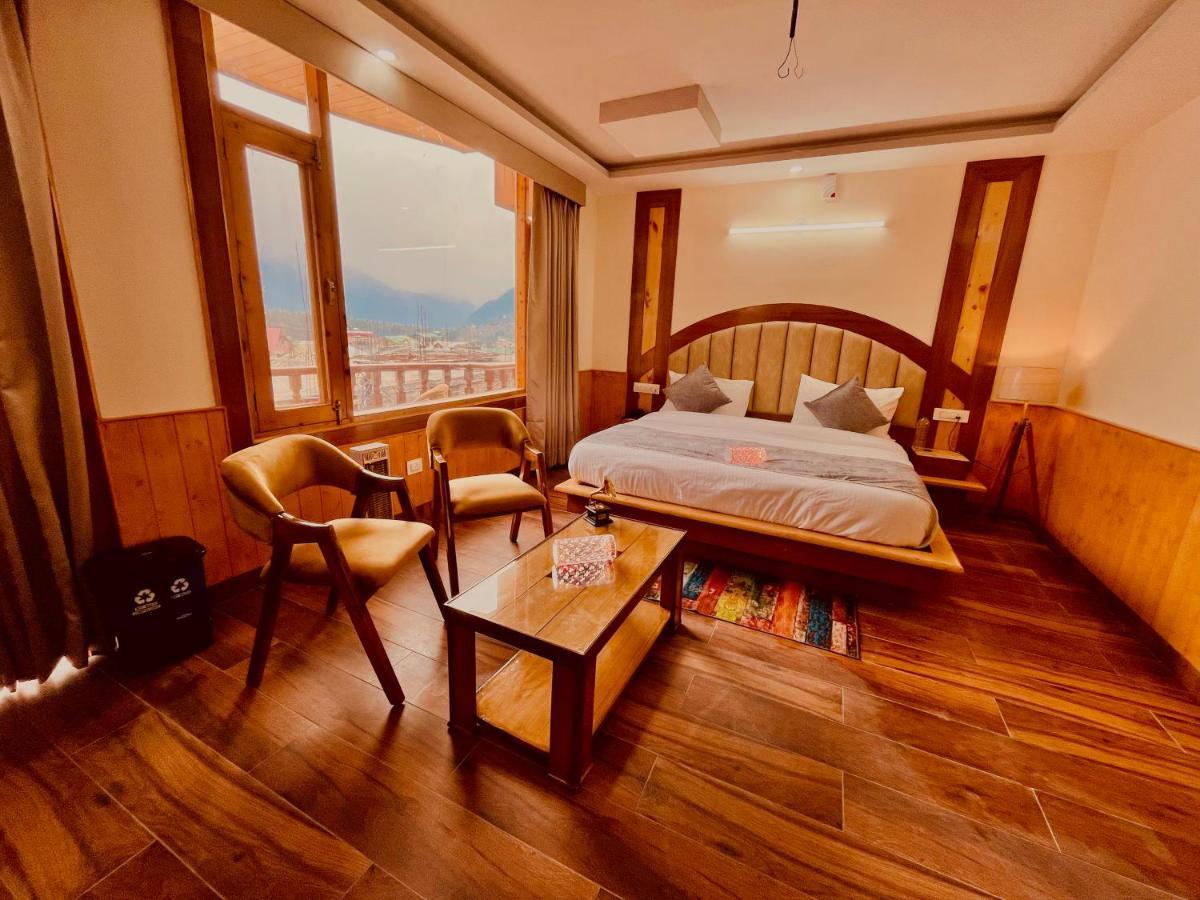 Le Green Resort, Mall Road Manali Ngoại thất bức ảnh