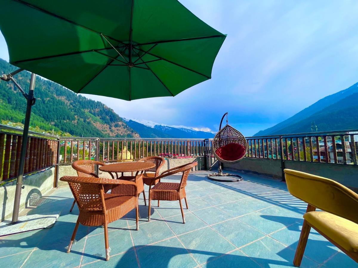 Le Green Resort, Mall Road Manali Ngoại thất bức ảnh